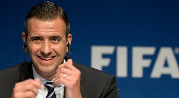 La FIFA despide a su secretario general por irregularidades