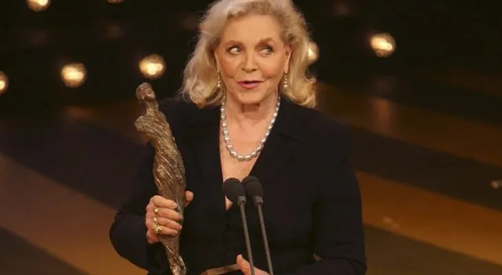 Fallece la actriz Lauren Bacall a los 89 años 