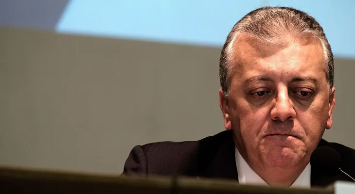 Arrestan a expresidente de Petrobras en caso Lava Jato