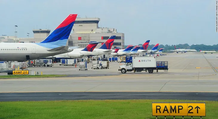 Un apagón paraliza el aeropuerto de Atlanta, el más transitado del mundo