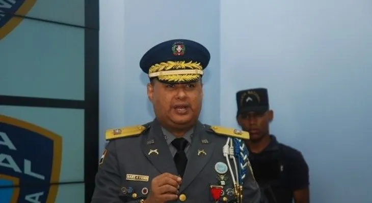 DICAN ocupa drogas en el DN y apresa a 2 colombianos y 4 dominicanos