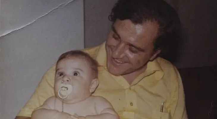 Mundos íntimos. Tu papá estaba ahí cuando torturaban al mío