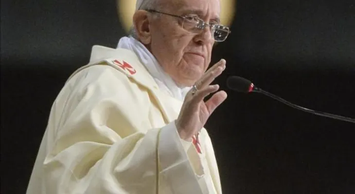 Papa recuerda la JMJ de Río y alerta del vacío que se insinúa en la sociedad