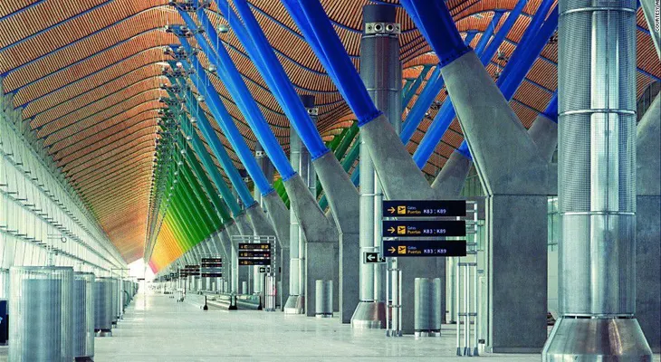 Amenaza causa alarma en el aeropuerto de Madrid