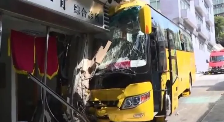 Accidente vehicular en Perú deja al menos 17 muertos y 36 heridos