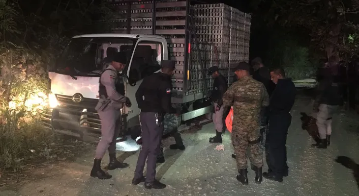Matan a dos haitianos y un dominicano en un camión de venta de pollos en Verón