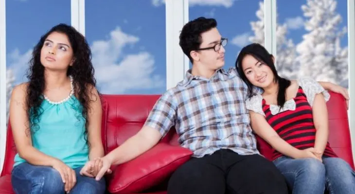 LEE ESTO: Si estás en una relación de pareja y te atrae otra persona