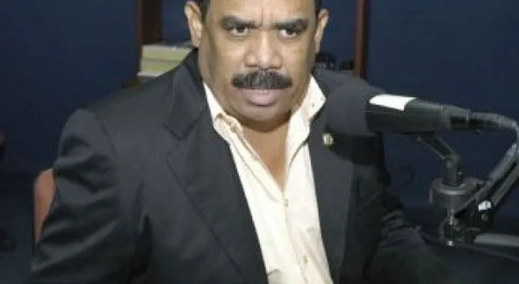 Danilo Medina no está de acuerdo con la reelección, dice Sánchez Roa    