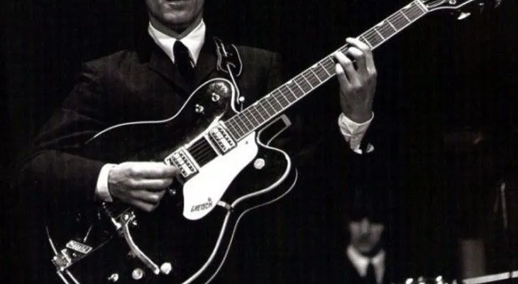 Subastan guitarra de George Harrison por 490,000 dólares 