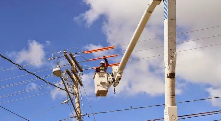 EDE Este incluye 2 mil clientes de SPM en el  Programa 24 Horas de Energía