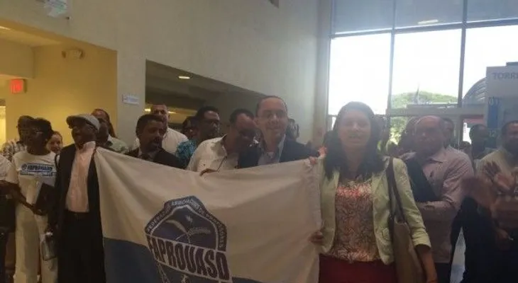Profesores UASD marchan y exigen nómina al rector