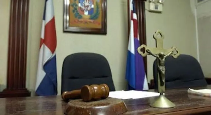 10 años de prisión para hombre que violó a su hija