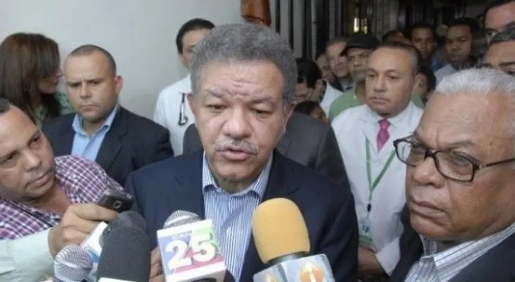 Leonel defiende dos años de gestión Danilo Medina