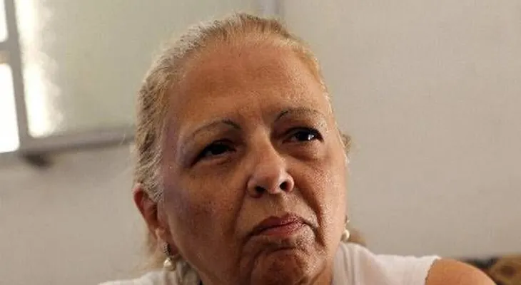 Arrestan dos disidentes cubanas que intentaban acudir a acto del papa