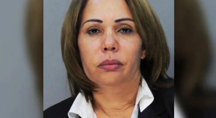 Dominicana recluida en una prisión de hombres demandará condado de Miami-Dade