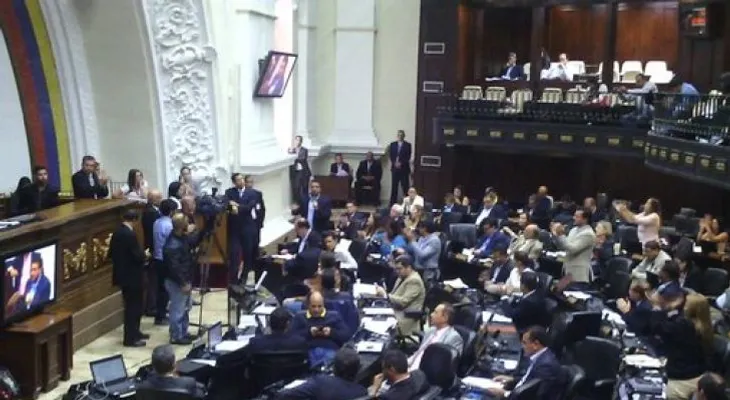 Diferida segunda discusión del Proyecto de Ley Orgánica de Referendos