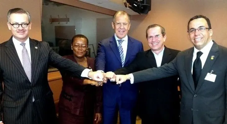 Canciller Navarro participa en reunión aprueban Declaración Conjunta Celac?Federación Rusa
