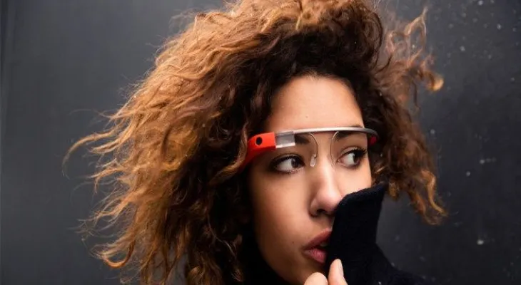 Cómo funcionan los Google Glass, ¡Explicado para tontos!