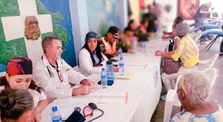 Ministerio de Obras Públicas realiza operativo médico odontológico y otras especialidades en Los Alcarrizos