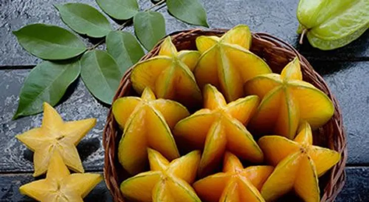 La carambola: Una fruta exótica muy cotizada en los mercados internacionales; propiedades y beneficios 