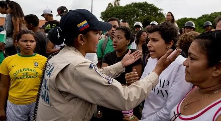 Protestas culminan en saqueos  en Venezuela