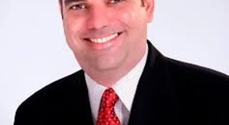 Candidato del PRM visita Cristo Rey por tercer día seguido 