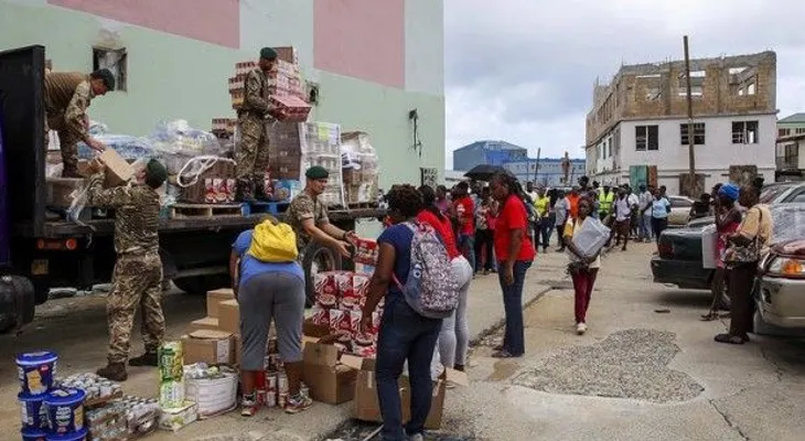  El huracán María causa la devastación de la isla caribeña de Dominica
