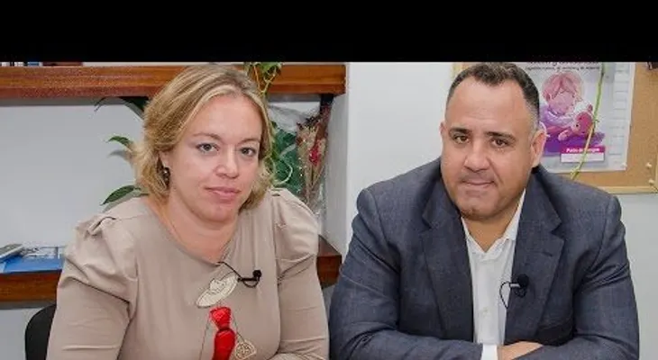 La familia de Industria y Comercio da la bienvenida a la Navidad