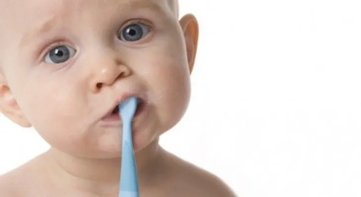 Cómo prevenir las caries en los bebés