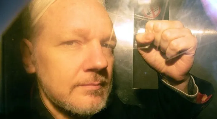 EEUU pidió formalmente al Reino Unido que extradite a Julian Assange