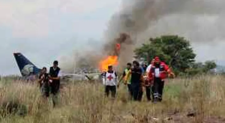 ¿Cómo un piloto hizo estas piruetas con un inmenso avión de carga?