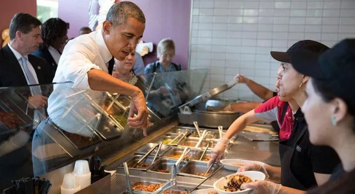 Obama volvió a "escaparse": se fue a comer un burrito mexicano