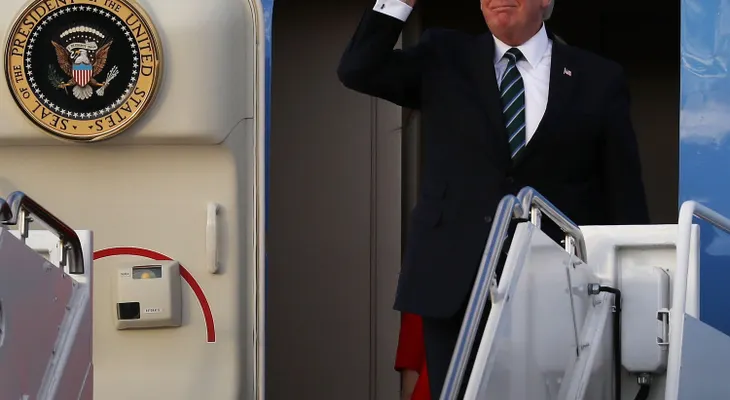 Trump, en camino de superar el gasto de Obama en viajes durante su mandato en solo un año