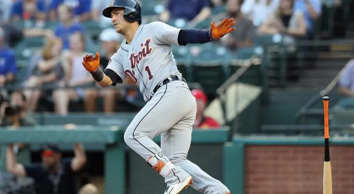 Iglesias luce en triunfo de Tigres sobre Yanquis