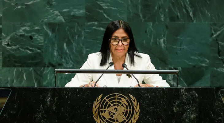 Delcy Rodríguez anuncia elecciones en Venezuela sin fecha definida y destaca acuerdo petrolero con EE.UU. ante la ONU