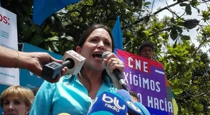 Corina Machado no pudo inscribir su candidatura