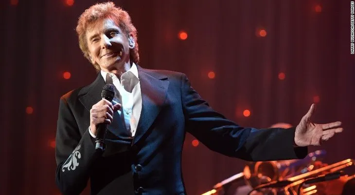 Barry Manilow habla por primera vez de su sexualidad y de su matrimonio secreto