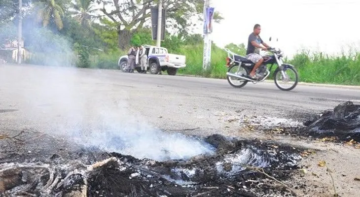 Comunidades protestan  por agua