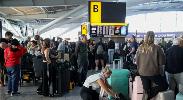 Reino Unido: cancelan 177 vuelos más por fallo técnico en sistemas de control aéreo