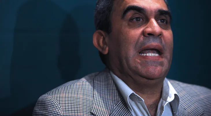 Revocan medida de libertad condicional al exministro venezolano Raúl Isaías Baduel