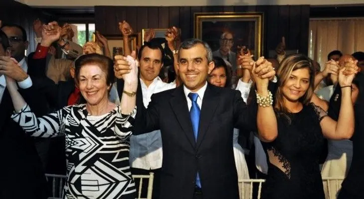 Nieto de Antonio Guzmán reitera que aspira a candidatura senador de Santiago