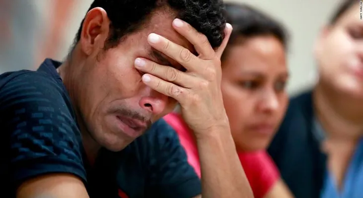 ¿Por qué el Gobierno de EE.UU necesita tanto tiempo para reunificar a las familias que separó?