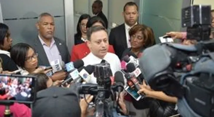 Angel Rondón tiene tres días para entregar contratos