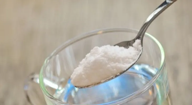 Agua con vinagre y bicarbonato: Un milagro para la salud