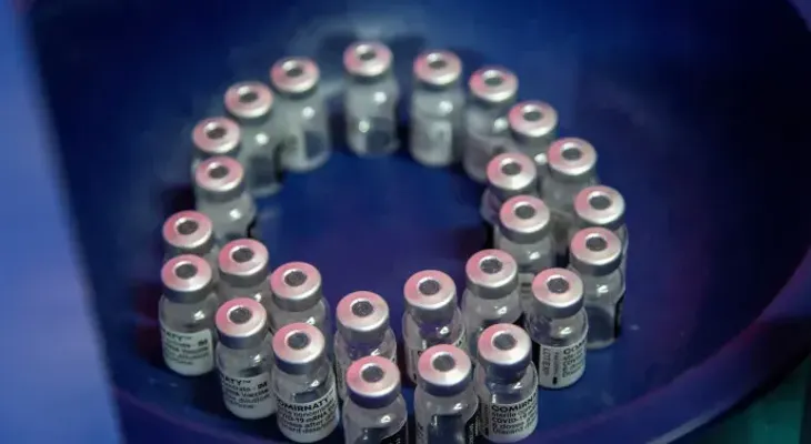 BioNTech y Pfizer acuerdan fabricar dosis de su vacuna en Sudáfrica