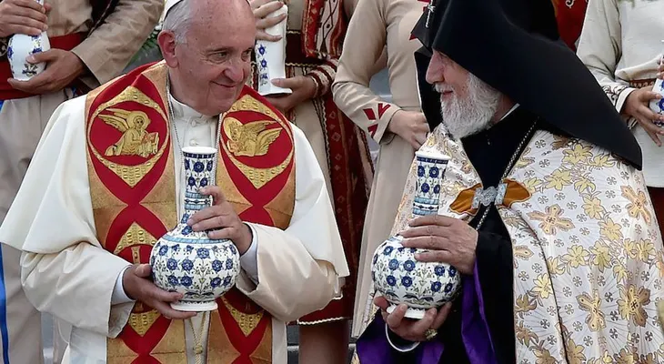 El papa denuncia el genocidio turco del "Gran Mal" en Armenia