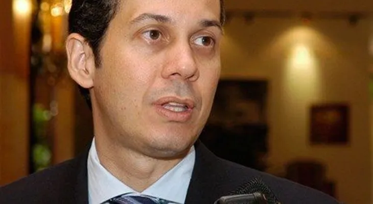 Jorge Mera dice sería error de Medina buscar reelección
