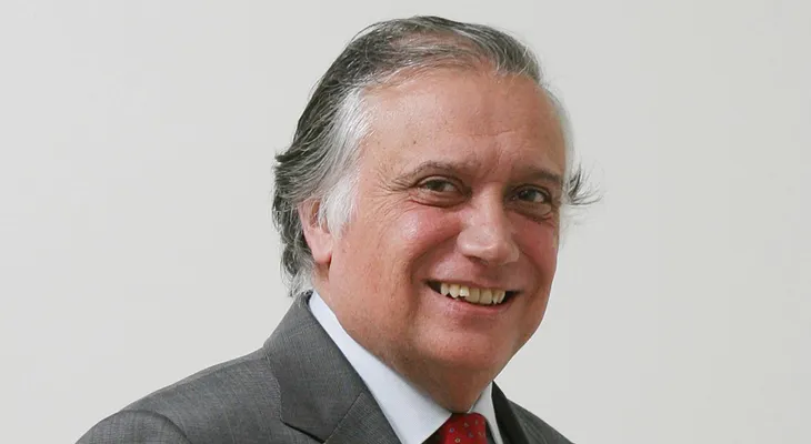 Muere presidente Banco Santander en Portugal, Vieira Monteiro, por conoravirus. Tenía 73 años