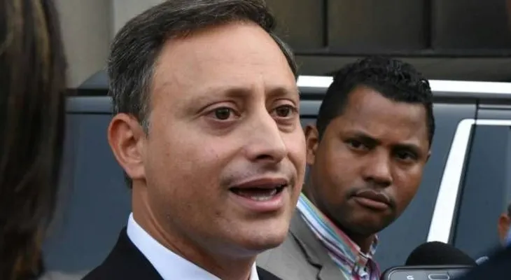 Ordenan arresto de funcionarios y exfuncionarios por venta irregular de terrenos de Los Tres Brazos