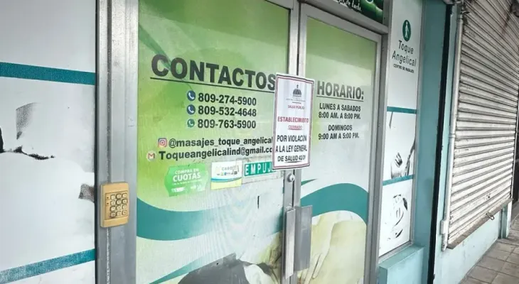 Salud Pública cierra centro de masajes "Toque Angelical" por operar sin licencia tras denuncia de contacto inapropiado